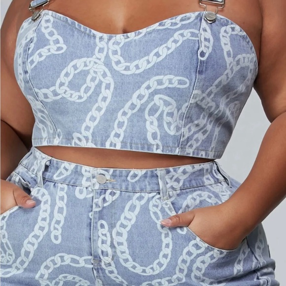 PLUS SIZE SLEEVELESS 2PC. TOP & PANTS DISTRESSED DENIM PRINT SET - Picture 5 of 8